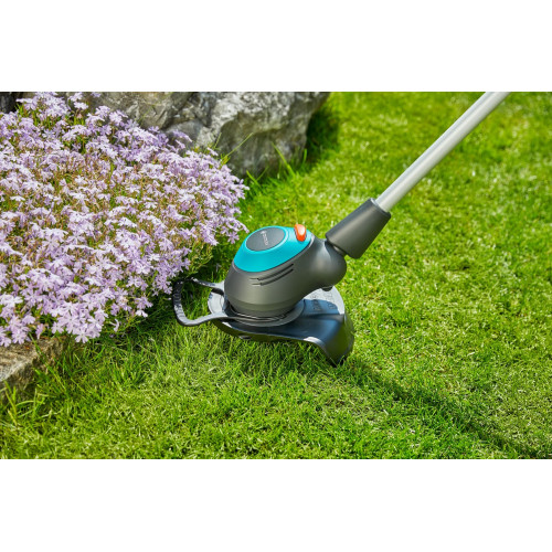 Coupe-bordures électrique EasyCut 450/25 - Maniable et léger - GARDENA