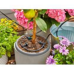 Solution d'arrosage automatique solaire aquaBloom - GARDENA
