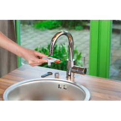Adaptateur de robinet d'intérieur - filetages mâle (M22 x 1) ou femelle (M24 x 1) - GARDENA