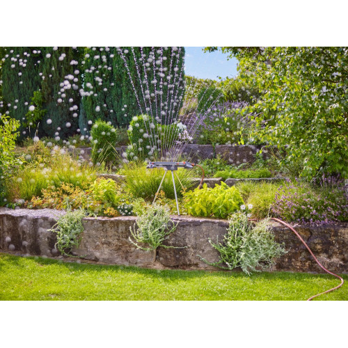 Arroseur oscillant AquaZoom M - arrosage 9 à 250 m² - portée 3 à 18 m - largeur 3 à 14 m - GARDENA