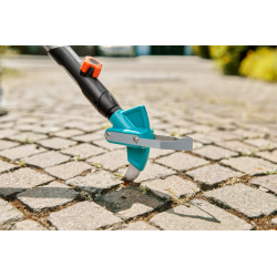 Désherbeur allées et terrasses 2en1 combisystem - GARDENA