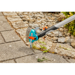Désherbeur allées et terrasses 3en1 combisystem - GARDENA
