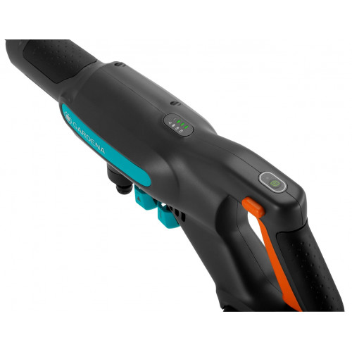 Nettoyeur moyenne pression AquaClean 24/18V P4A - GARDENA