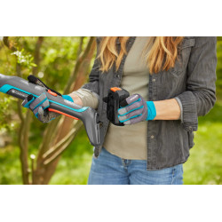 Coupe-branches EasyCut 110/18V P4A sur batterie - Coupe Ø 28 mm - L. 1140 mm - GARDENA