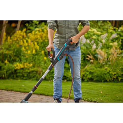 Nettoyeur de terrasse AquaBrush 18V / P4A - Universal - sans batterie - GARDENA