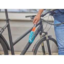 Kit brosse de lavage pour vélo avec tuyau Liano - GARDENA