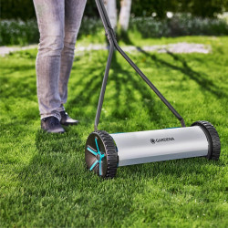 Tondeuse manuelle - Comfort 400 - Largeur de coupe 40 cm - Jusqu’à 250 m² - GARDENA