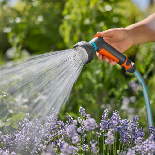 Pistolet d’arrosage Classic + raccord Aquastop 1/2” - 5/8” - Jet pluie doux - GARDENA
