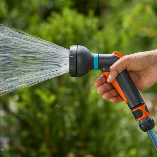 Pistolet d’arrosage Classic avec nécessaire de base - Jet pluie doux - GARDENA