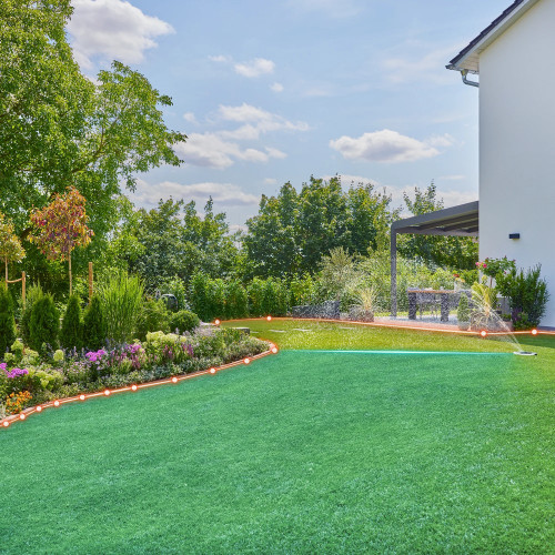 AquaPrecise - Système d’arrosage enterré solaire pour pelouses jusqu’à 320 m² - GARDENA