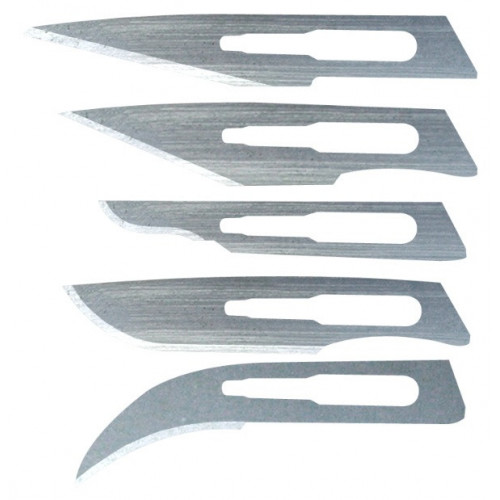 UN CUTTER SCALPEL AVEC 5 LAMES POUR MAQUETTE HO / N 