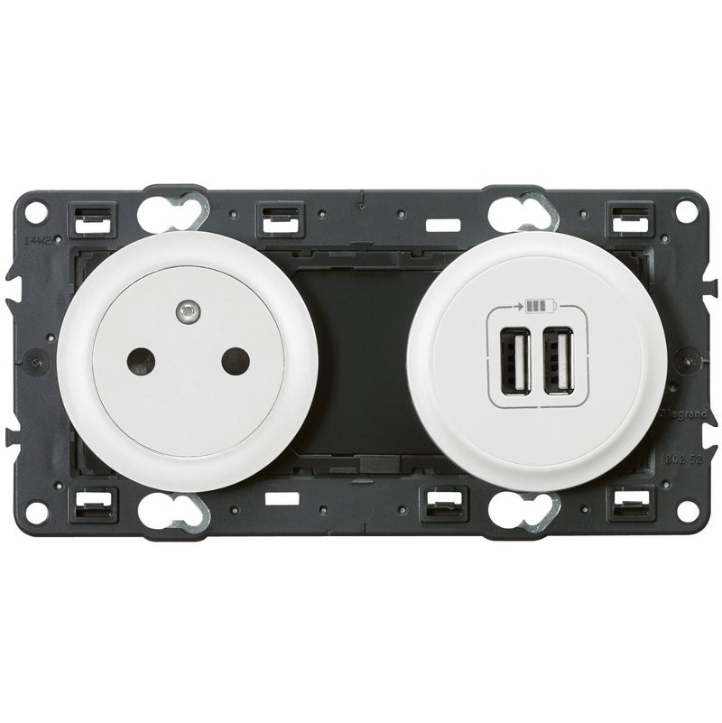 Celiane 2 pôles + terre & USB 1500mA blanc