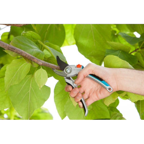 Fiskars Sécateur à Lame Franche, Plus, P521, Pour Branches et