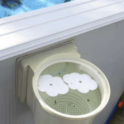 Lot de 6 nuages absorbants à placer dans le skimmer et permettant de fixer les graisses et les huiles de peau - GRE POOLS