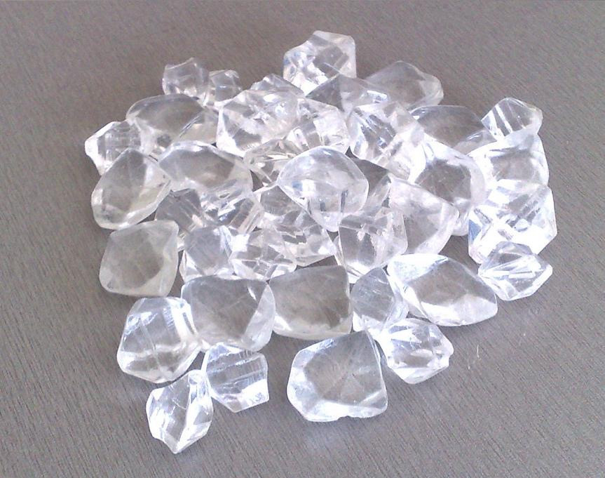 Pierres décoratives en fibre de verre transparente