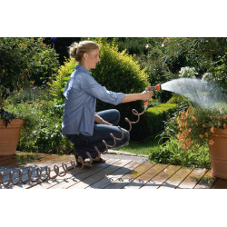 Kit d'arrosage avec tuyau flexible 10m - GARDENA