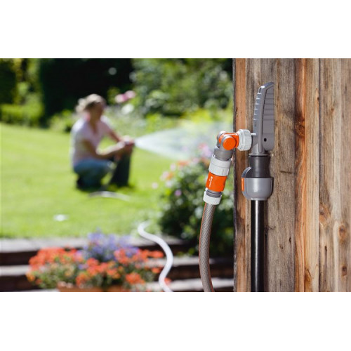 Prise d'eau avec nez de robinet articulé d'arrosage - GARDENA