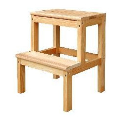 Marche pied en bois 1 marche avec tablette de marque OUTIFRANCE , référence: B367600