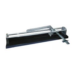 Coupe carreaux artisan 600mm avec equerre de marque OUTIFRANCE , référence: B295400