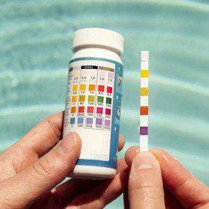 Analyseur D'Eau Pour Piscine | Centrale Brico